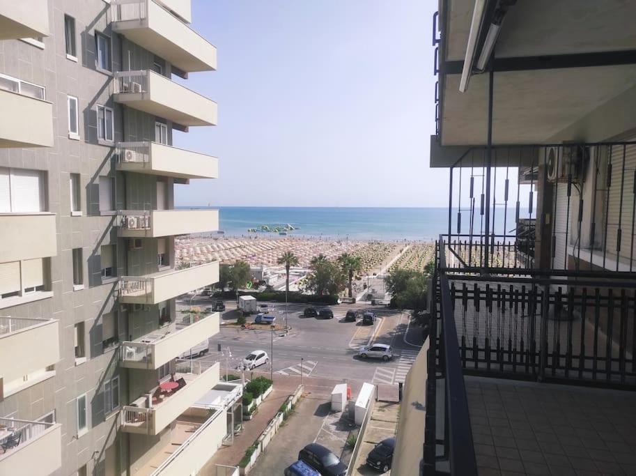 Appartamento Vista Mare Rimini Buitenkant foto